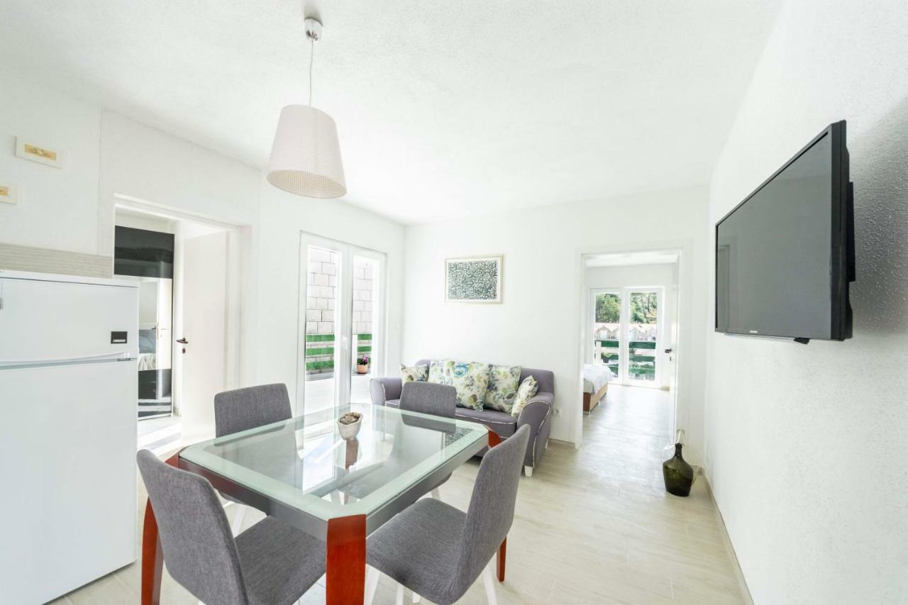 Apartmani Ada 2 Povlja  Zewnętrze zdjęcie